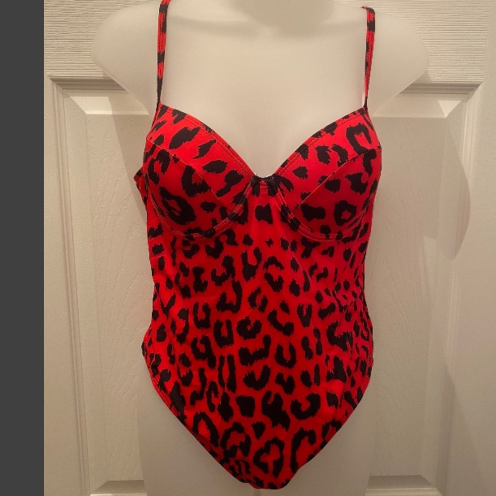 Leopard one piece bathing suit